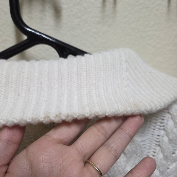 Women's Cream Cable Knit Sweater - Picture 9 of 10